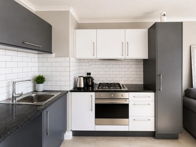 1 Bedroom Apartment in Century City