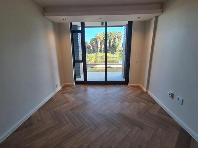 1 Bedroom Apartment in Century City