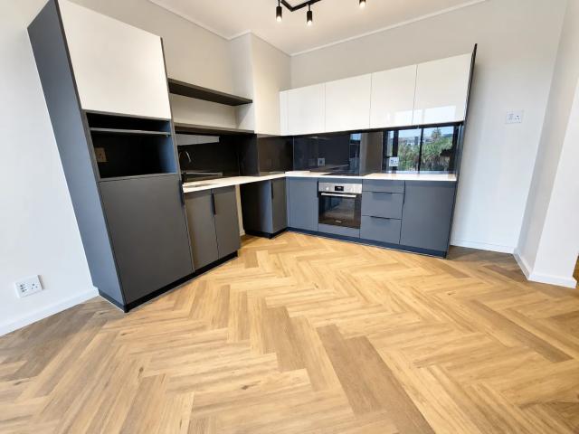 1 Bedroom Apartment in Century City