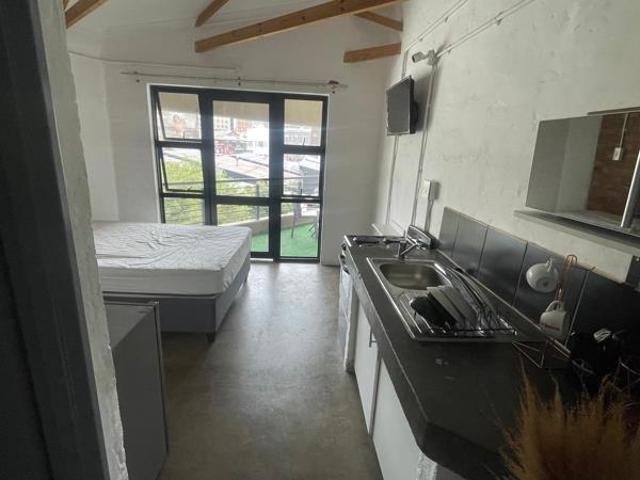 1 Bedroom Apartment in Maboneng