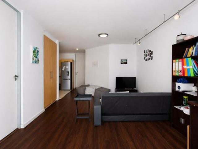 1 Bedroom Apartment in Claremont