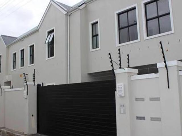 1 Bedroom Apartment in Claremont