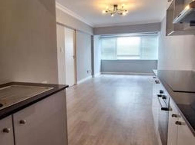 1 Bedroom Apartment in Claremont Upper