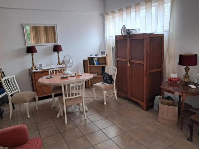 1 Bedroom Apartment in Clarendon