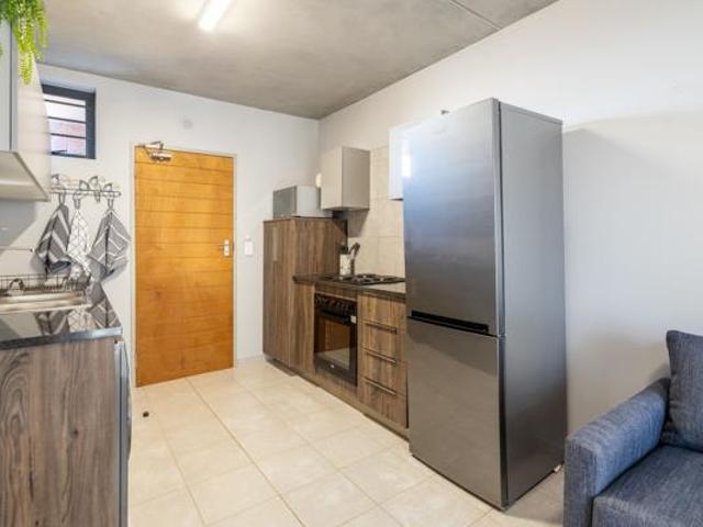 1 Bedroom Apartment in Cosmo City