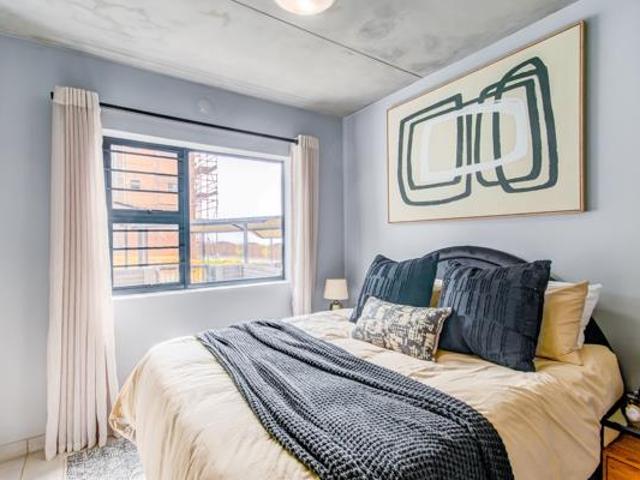 1 Bedroom Apartment in Cosmo City