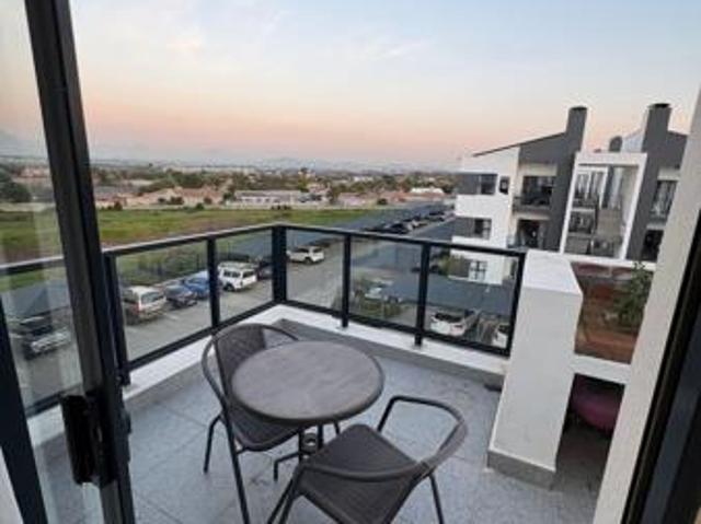 1 Bedroom Apartment in Durbanville Central
