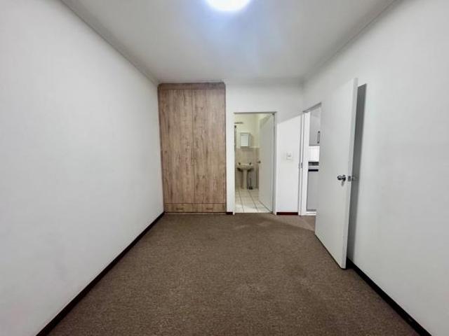 1 Bedroom Apartment in Durbanville Central