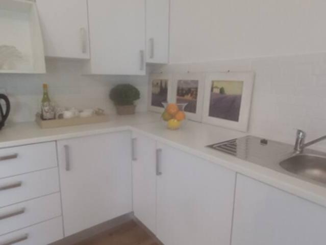 1 Bedroom Apartment in Dainfern Golf Estate