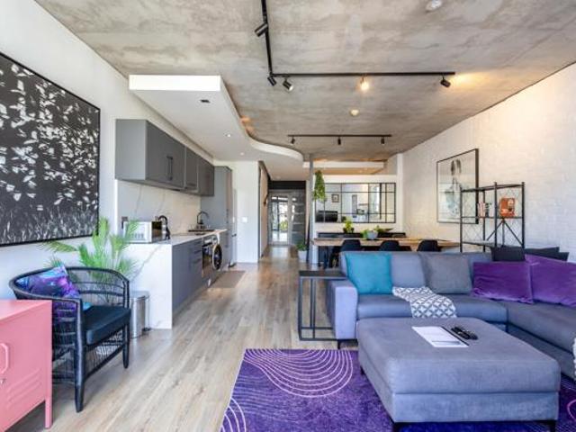 1 Bedroom Apartment in De Waterkant
