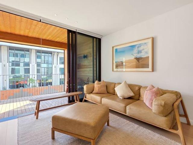 1 Bedroom Apartment in De Waterkant