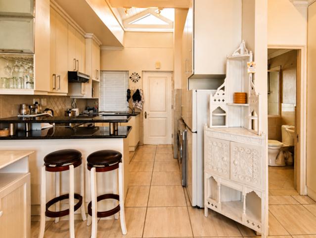 1 Bedroom Apartment in Diaz Beach