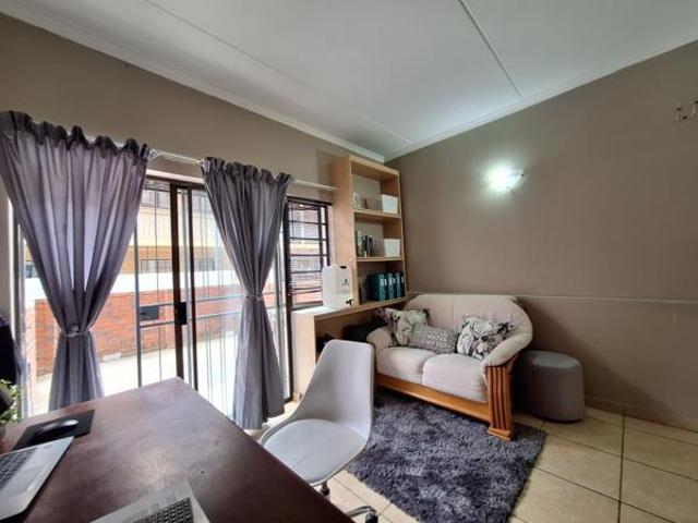 1 Bedroom Apartment in Die Bult