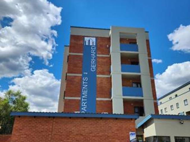 1 Bedroom Apartment in Die Hoewes