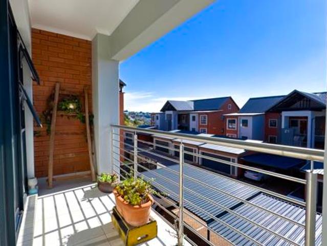 1 Bedroom Apartment in Die Hoewes