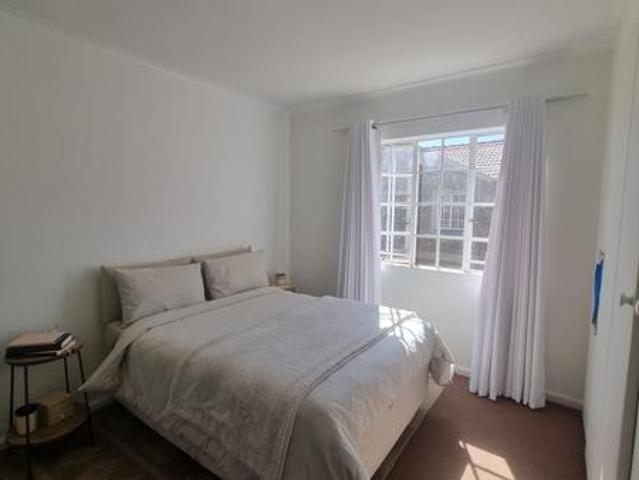 1 Bedroom Apartment in Die Hoewes