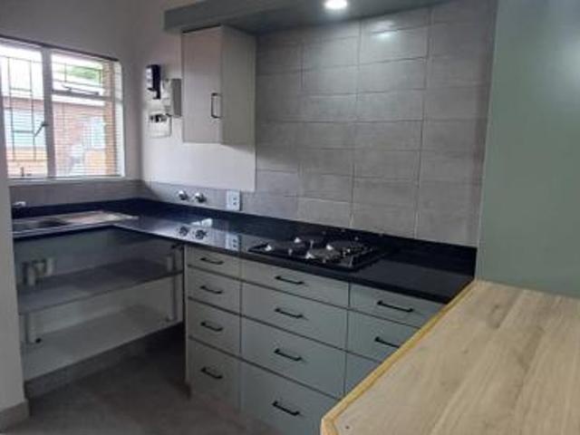 1 Bedroom Apartment in Eureka