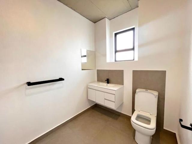 1 Bedroom Apartment in Edenburg