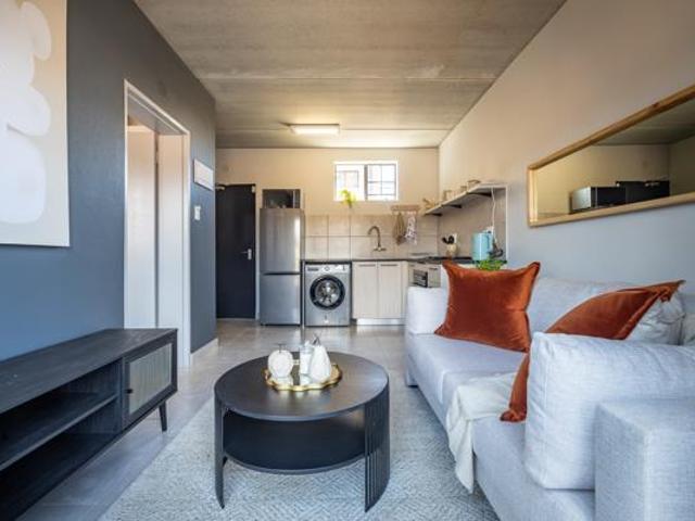 1 Bedroom Apartment in Elandspoort