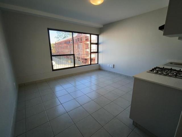 1 Bedroom Apartment in Emberton Estate