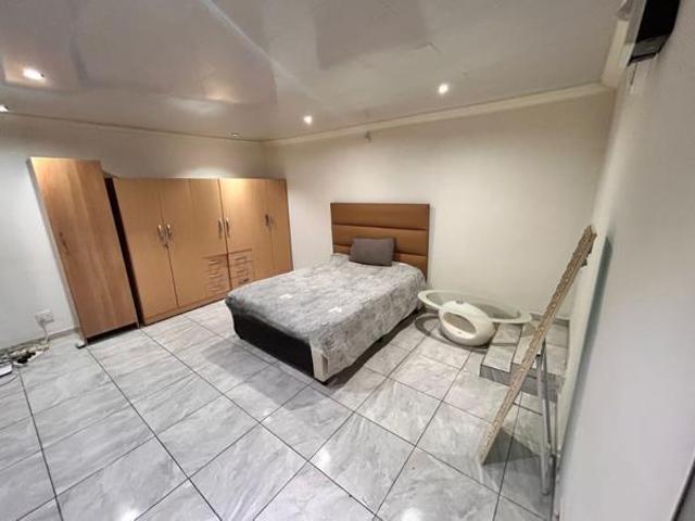 1 Bedroom Apartment in Erasmia