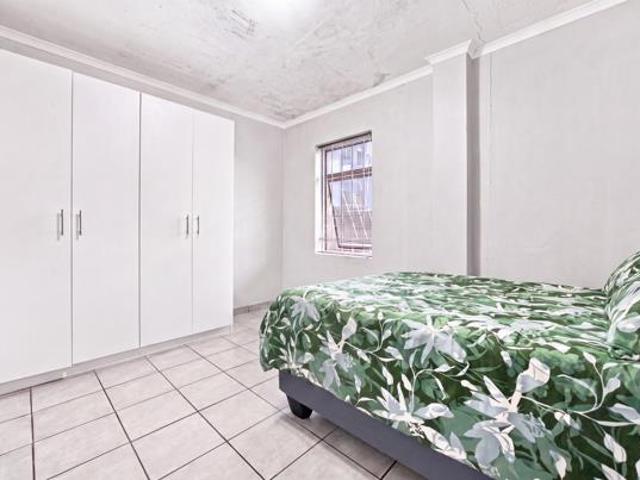 1 Bedroom Apartment in Esterville