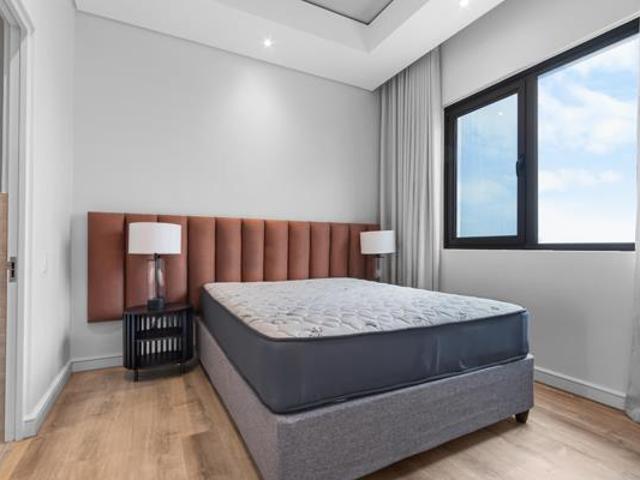 1 Bedroom Apartment in Foreshore