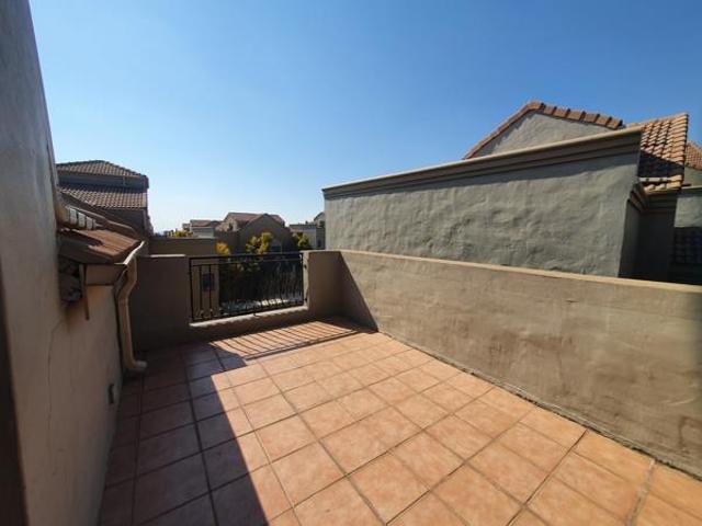 1 Bedroom Apartment in Fourways