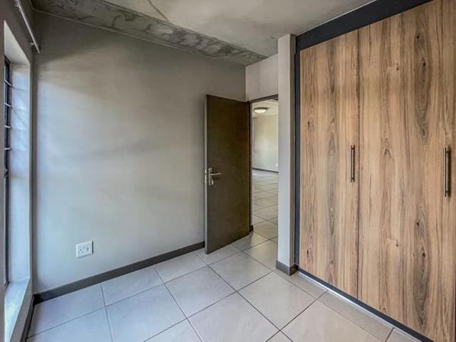 1 Bedroom Apartment in Fourways