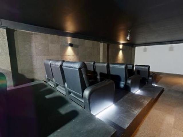 1 Bedroom Apartment in Fourways