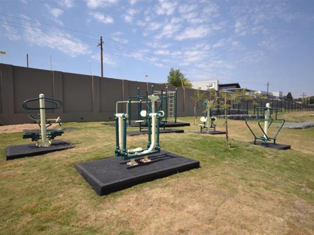 1 Bedroom Apartment in Fourways
