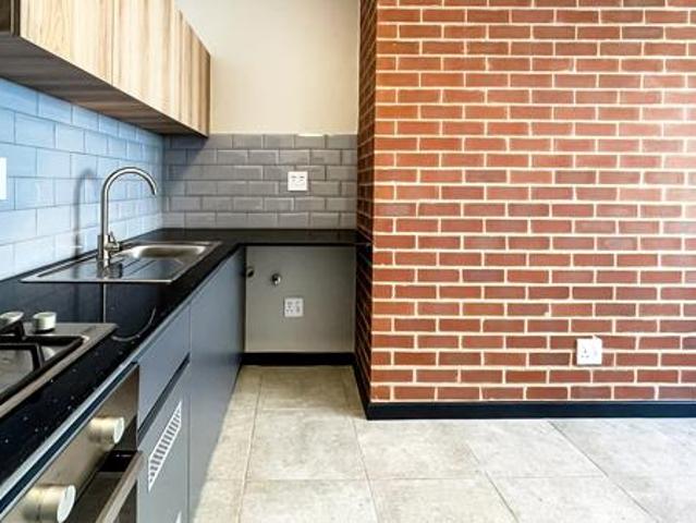 1 Bedroom Apartment in Fourways