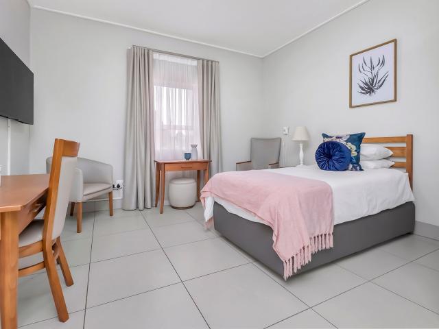 1 Bedroom Apartment in Fourways