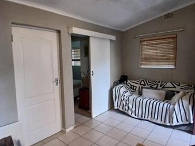 1 Bedroom Apartment in Gardens