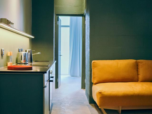 1 Bedroom Apartment in Gardens