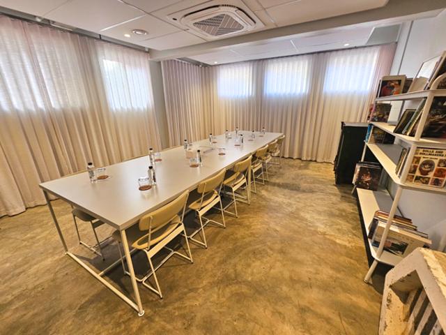 1 Bedroom Apartment in Gardens