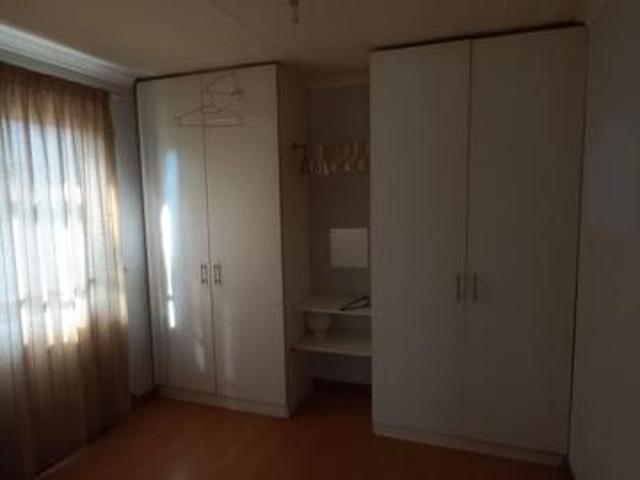 1 Bedroom Apartment in Glen Barrie
