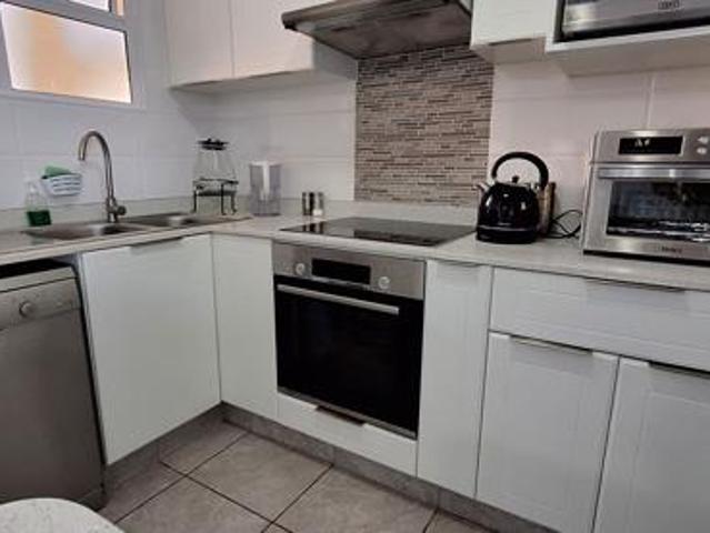 1 Bedroom Apartment in Glenashley