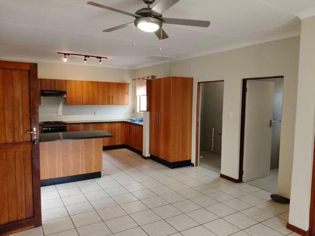 1 Bedroom Apartment in Gonubie