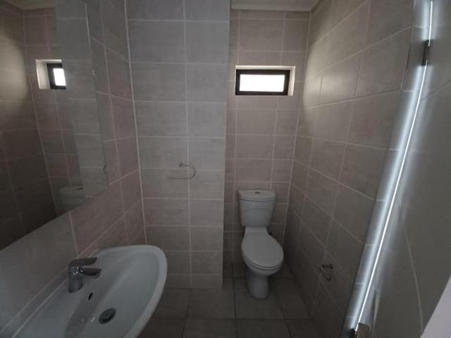 1 Bedroom Apartment in Gordons Bay Central