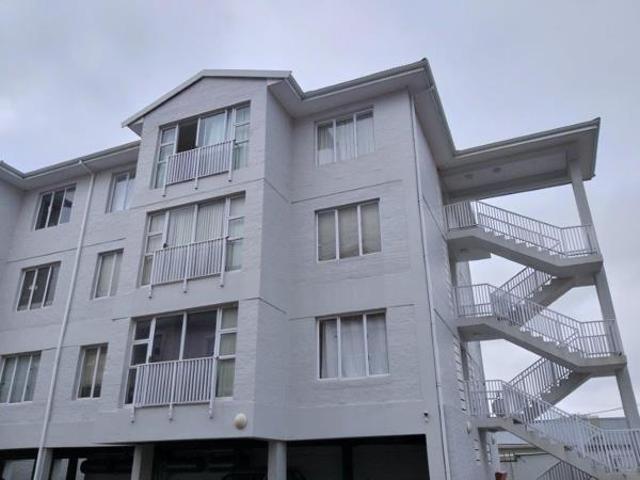 2 Bedroom Apartment in Grahamstown Makhanda Central