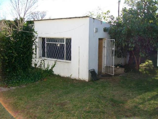 1 Bedroom Apartment in Grahamstown Makhanda Central