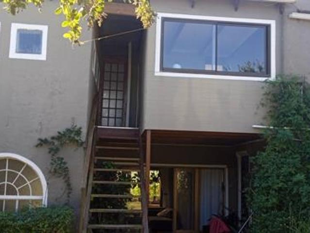 1 Bedroom Apartment in Grahamstown Makhanda Central
