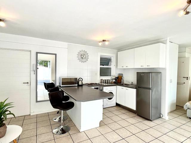 1 Bedroom Apartment in Green Point