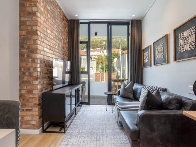1 Bedroom Apartment in Green Point