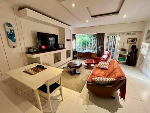 1 Bedroom Apartment in Green Point