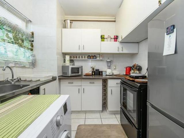 1 Bedroom Apartment in Humewood