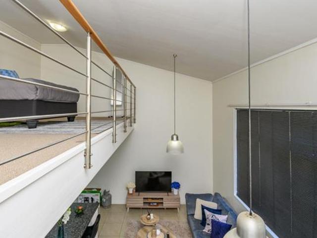 1 Bedroom Apartment in Humewood
