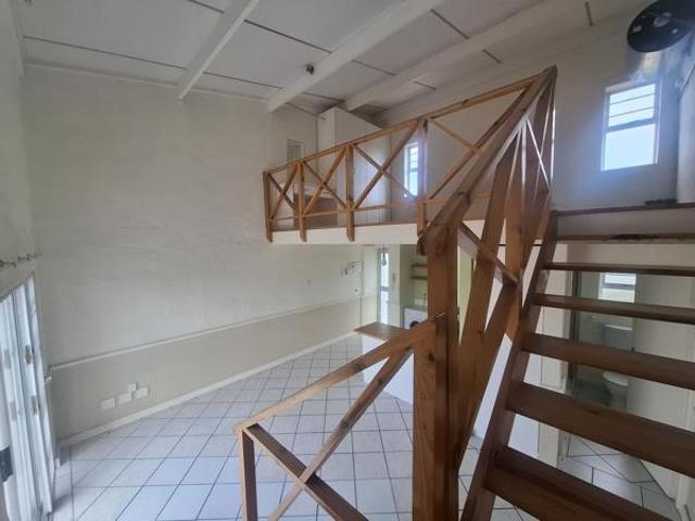 1 Bedroom Apartment in Humewood