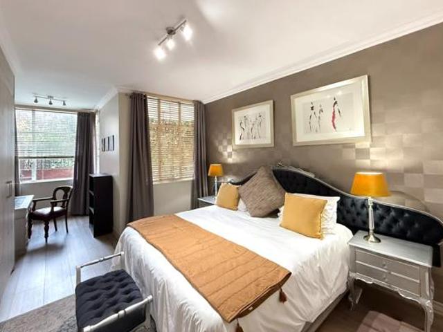 1 Bedroom Apartment in Hyde Park